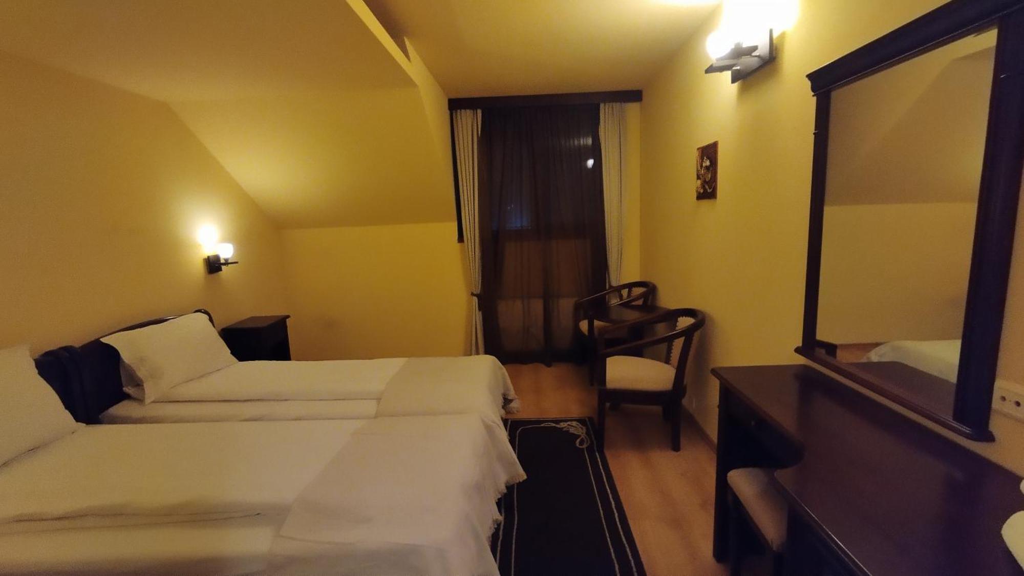 La Cuib Cristian Sibiu Hotel Ngoại thất bức ảnh